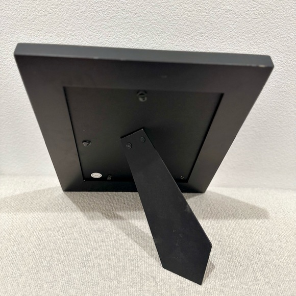 TRESHOLD Picture Frame - Picture 5 of 7